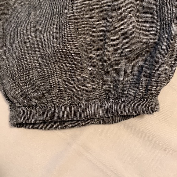 Tahari 100% Linen Back Buttons Lagenlook Top - Picture 3 of 13